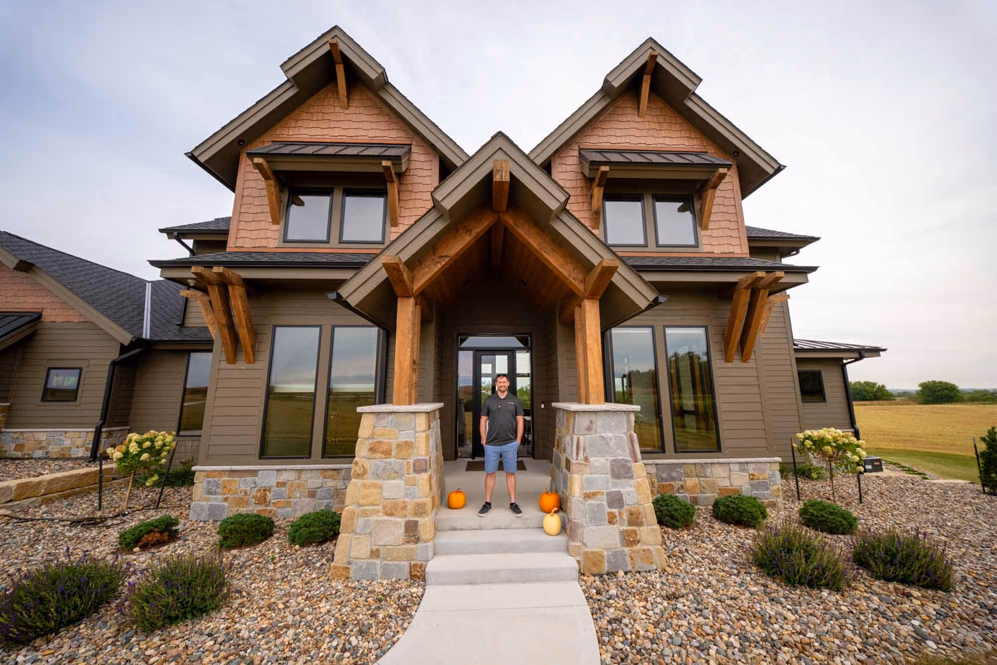 The last thing you need on moving day is a cleaning checklist. Rodan Cleaning provides move out cleaning services in Johnston so nothing gets missed.