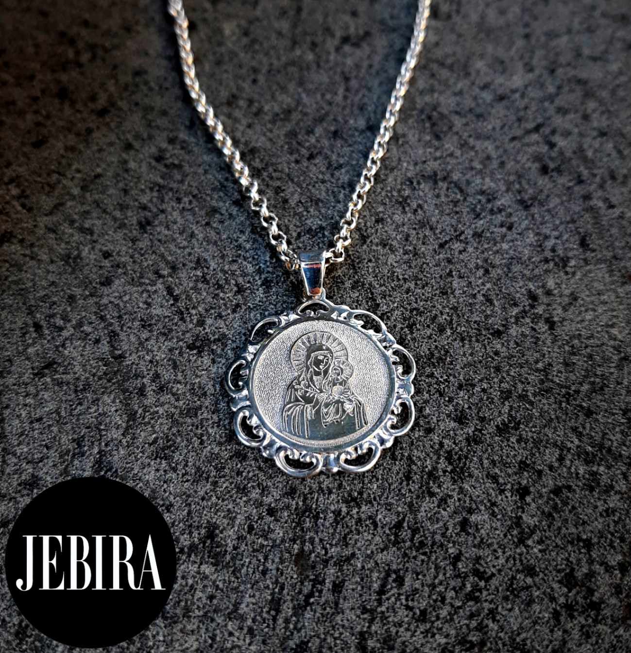 ვერცხლის სამკაული, ყელსაბამი კულონი ღვთისმშობლის გამოსახულებით 