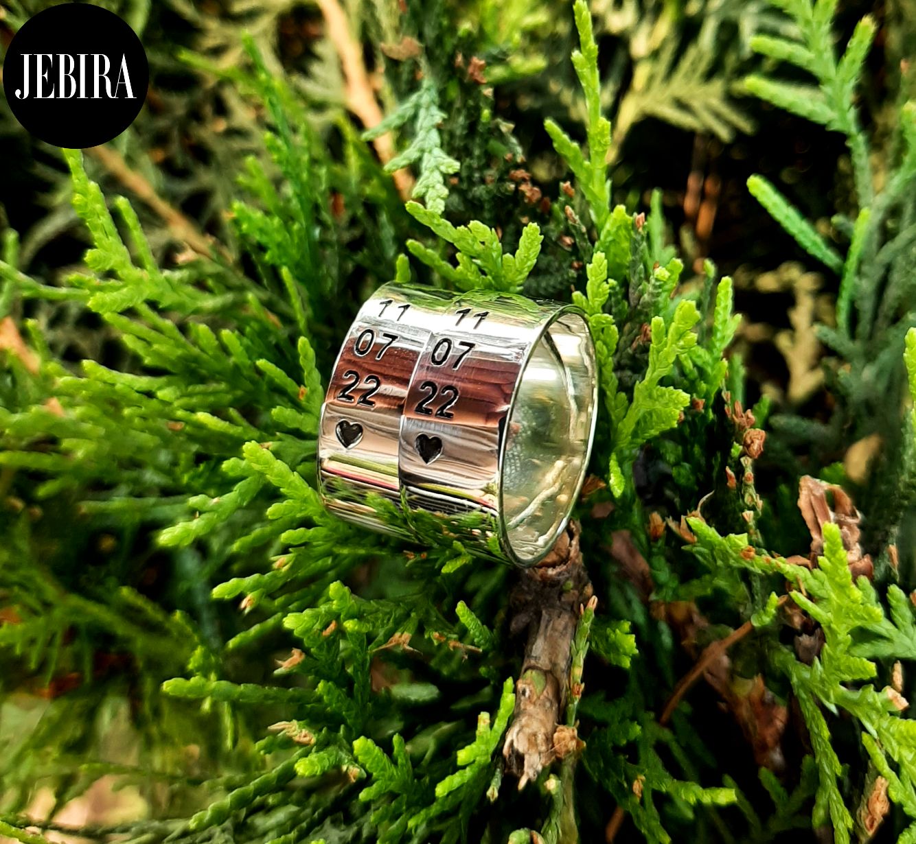 ვერცხლის სამკაული, ვერცხლის ბეჭედები წყვილის თარიღების გამოსახულებით