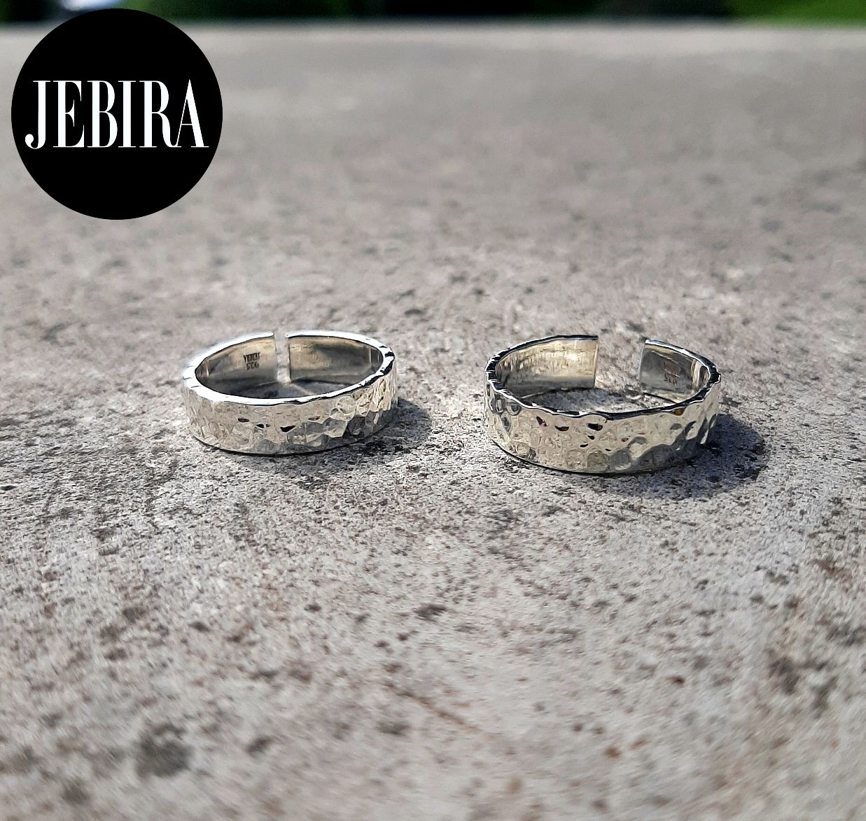 ვერცხლის სამკაული, ვერცხლის ბეჭედი დაჭეჭყილი ვიზუალით