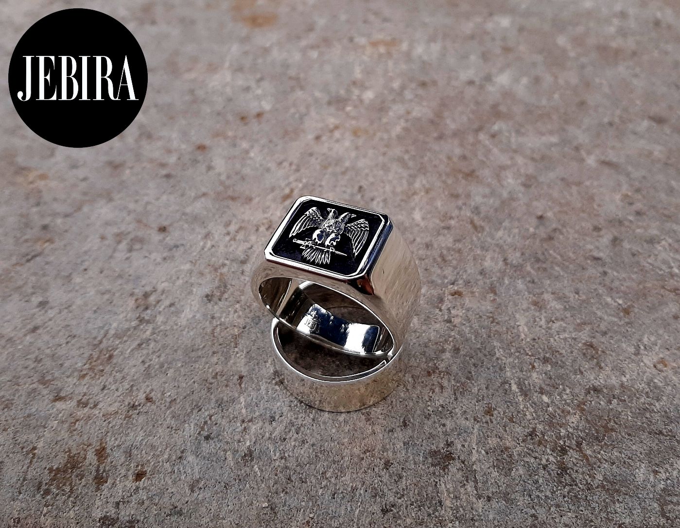 ვერცხლის სამკაული, მამაკაცის ვერცხლის ბეჭედი არწივის გამოსახულებით