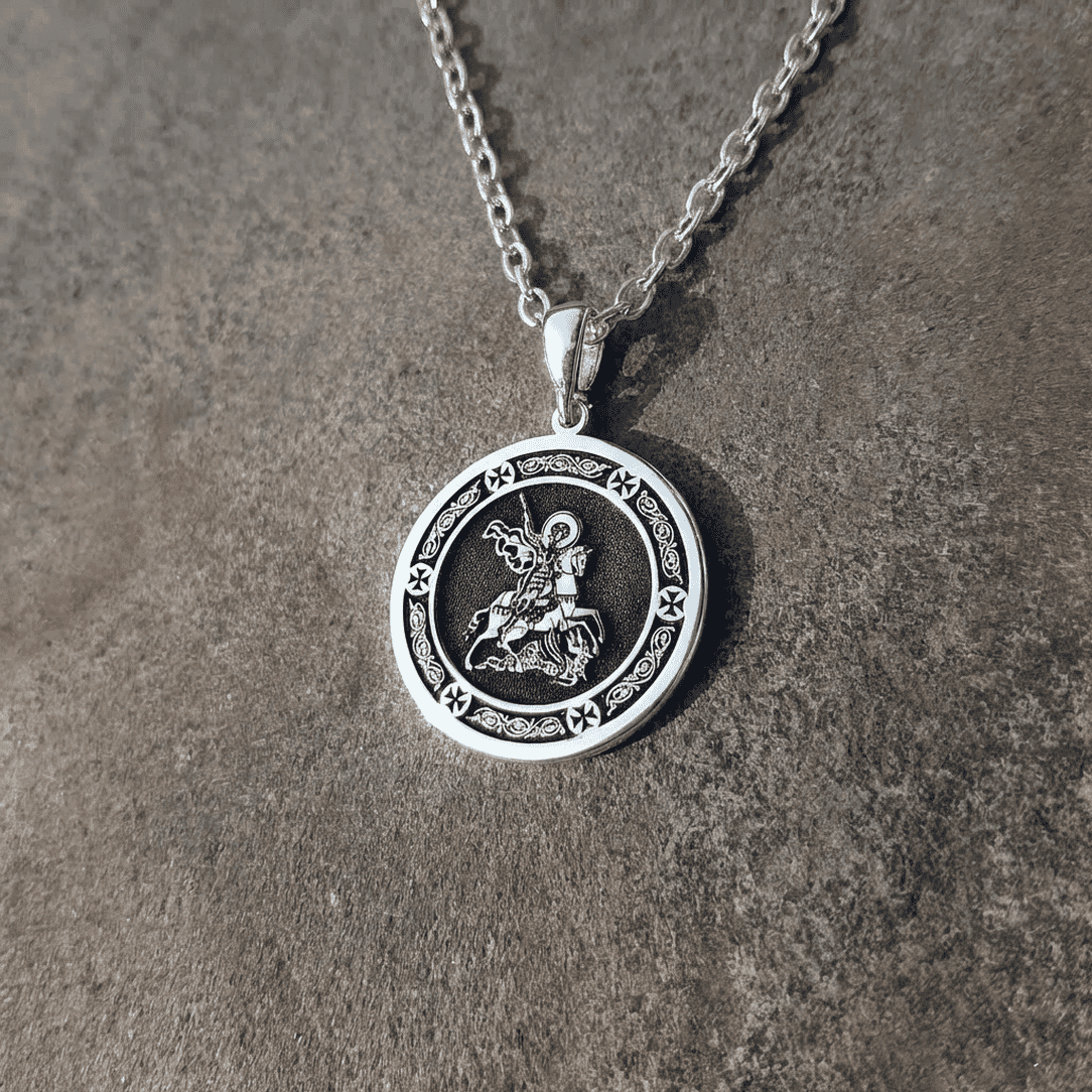 ვერცხლის მედალიონი, ვერცხლის კულონი, ყელსაბამი წმინდა გიორგის გამოსახულებით