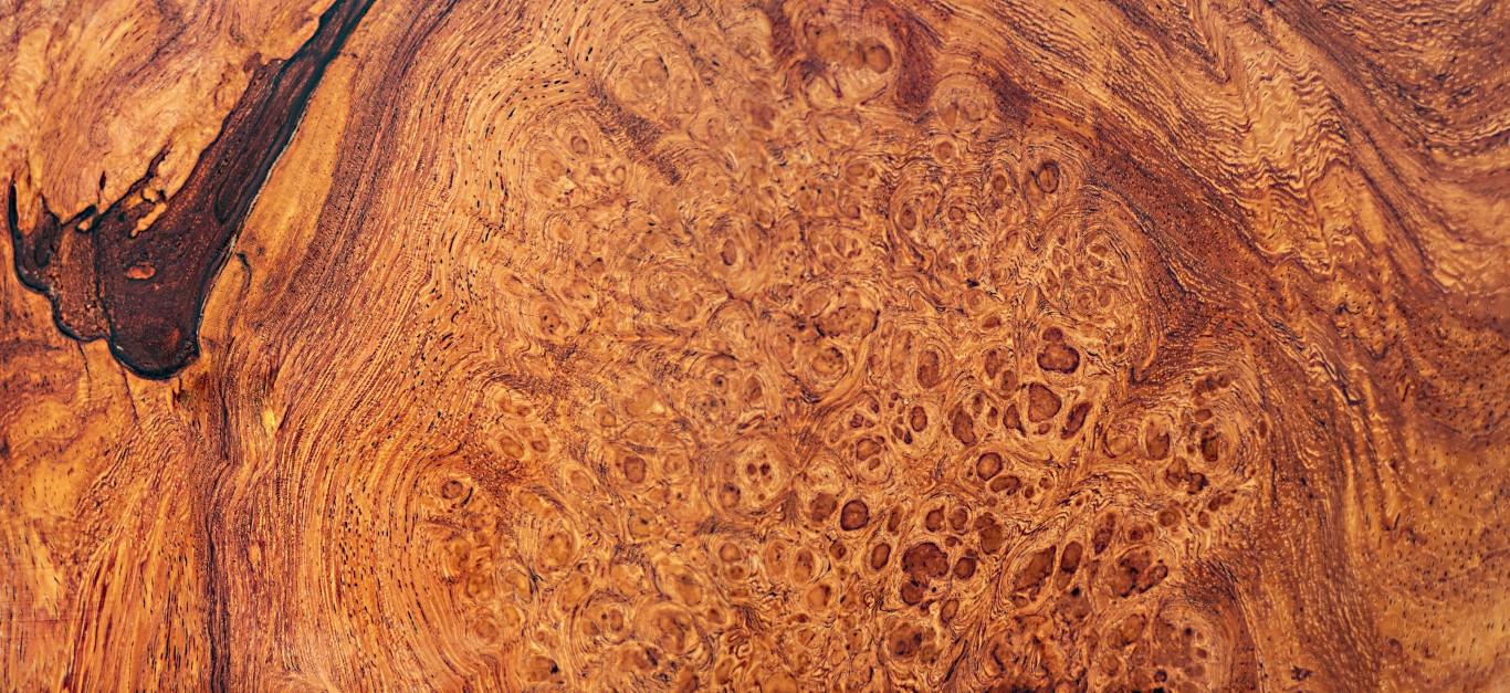 Burlwood grain
