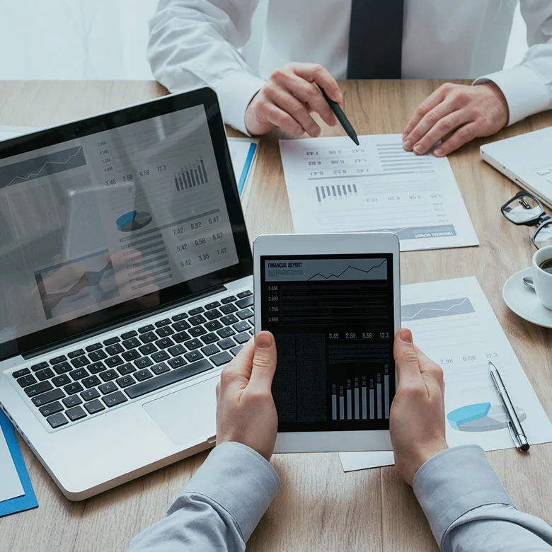 User interface showing AI-powered RFQ submission form with packaging specifications#1.3