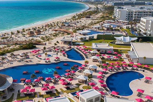 Travel Leaders Image