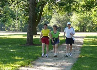 Oral health benefits of brisk walking