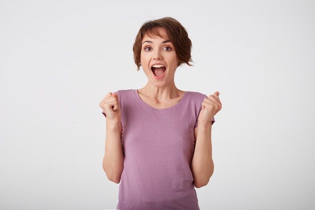 portrait-happy-amazed-cheerful-short-haired-lady-blank-t-shirt-jaw-exercise-white-background-with-wide-open-eyes-mouth