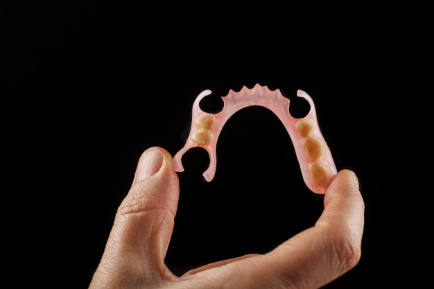 dental-prosthesis-partial-dentures
