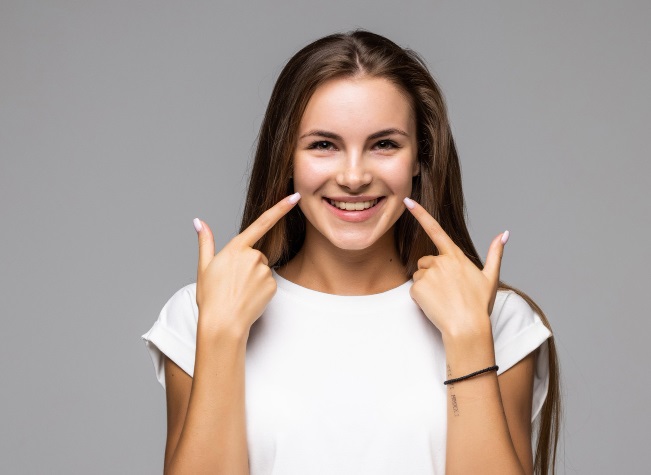 A regular practice can make a difference - Oil Pulling Can Prevent Yellow Teeth