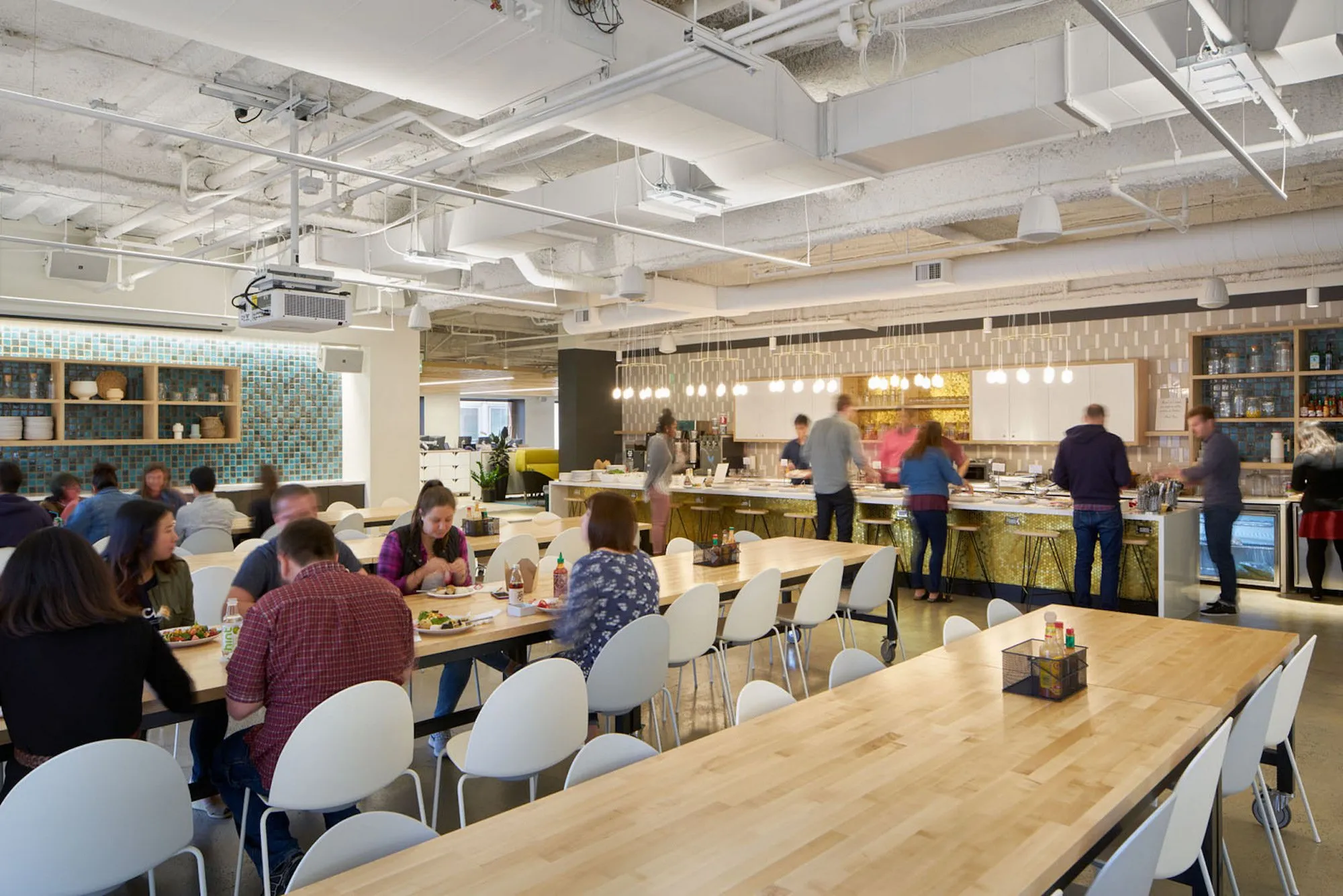 13 Office Catering Trends You Won’t Want to Miss