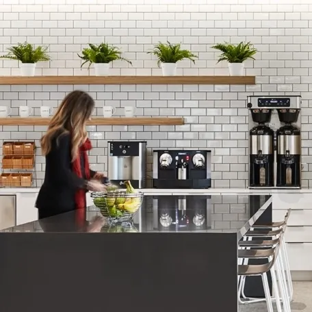 Download your guide to build a better pantry budget today.