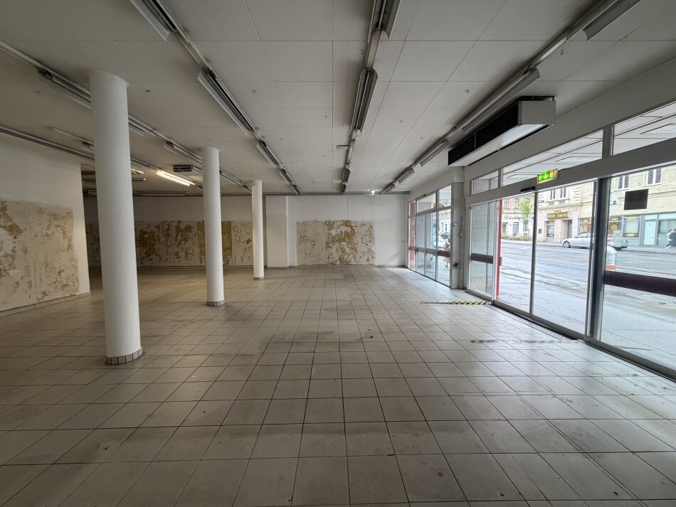 Top Geschäftslokal im EG in 1200 Wien – attraktive Miete, sofort verfügbar!