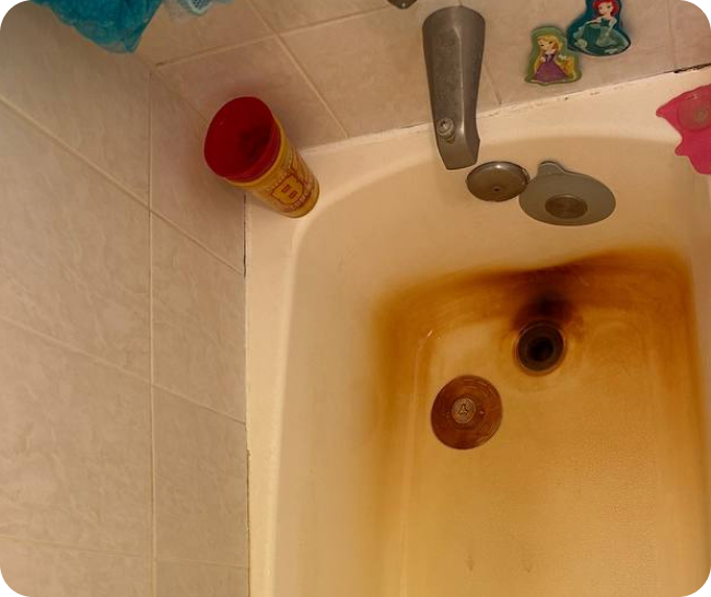 Сleaning the bathroom