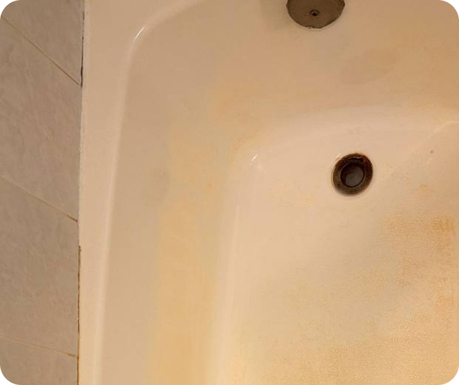 Сleaning the bathroom