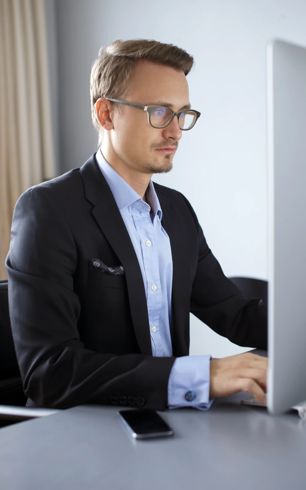 Comprehensive, Ongoing Compliance Support for Solicitors’ Practices