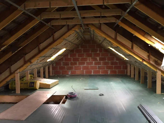 Aménagement de combles en Île-de-France et dans l'Oise par Brokkr.