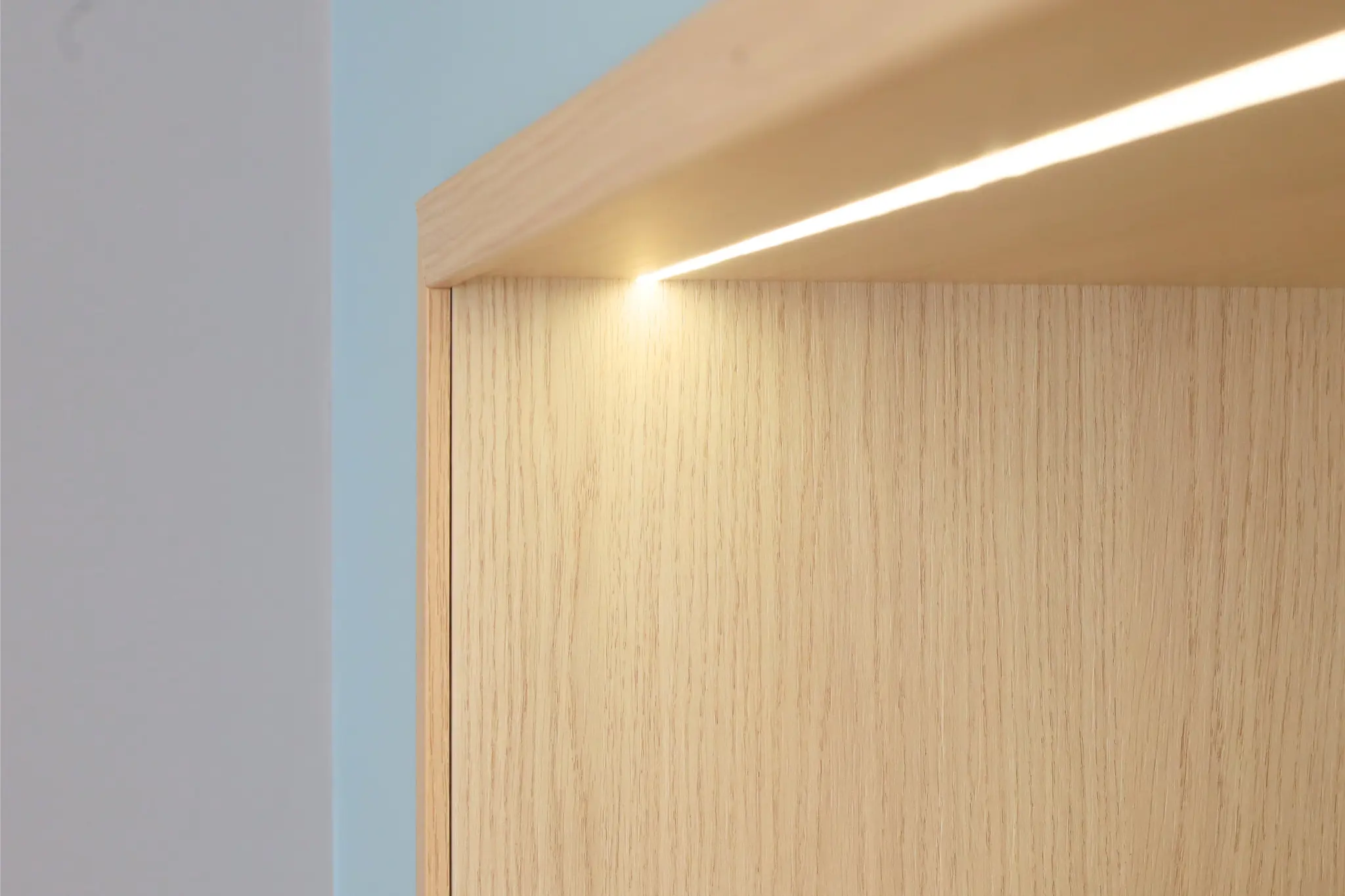 Peinture des murs autour de la menuiserie