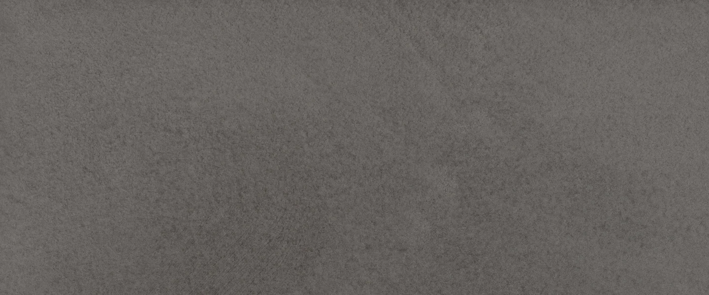 Pose de béton ciré AdLucem sur escalier dans le Val-d’Oise.