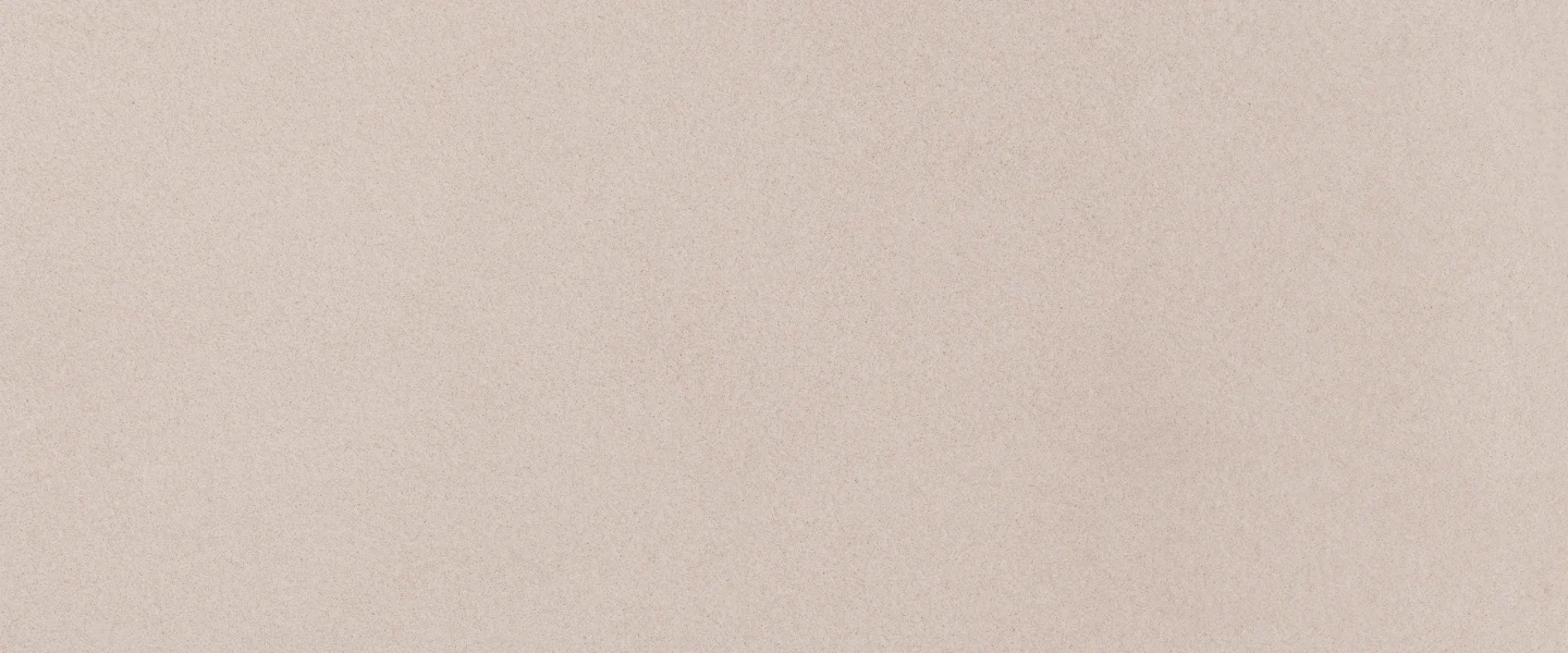 Béton ciré AdLucem dans une suite parentale contemporaine.