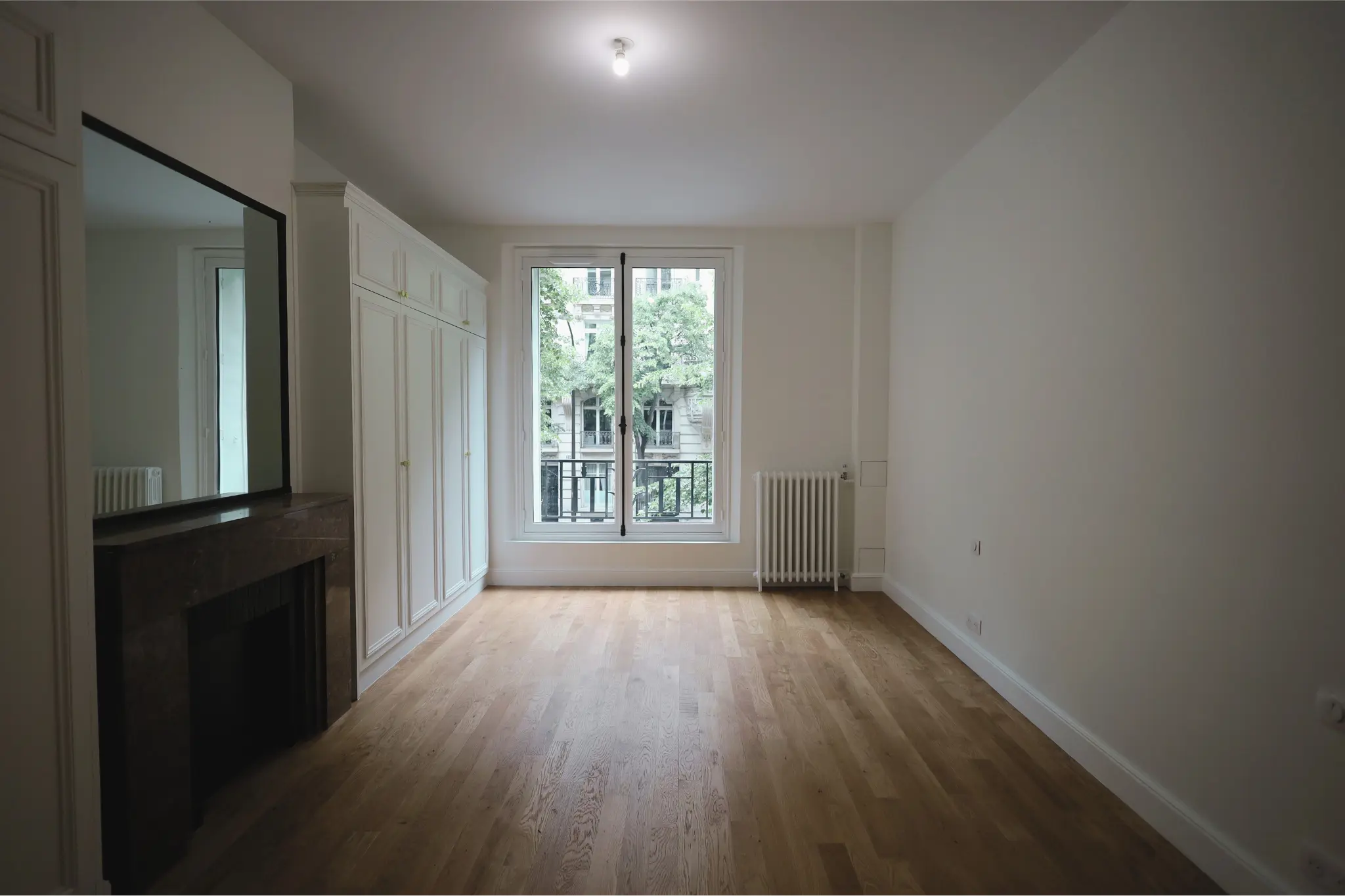 Travaux de peinture dans un appartement à Paris (75).