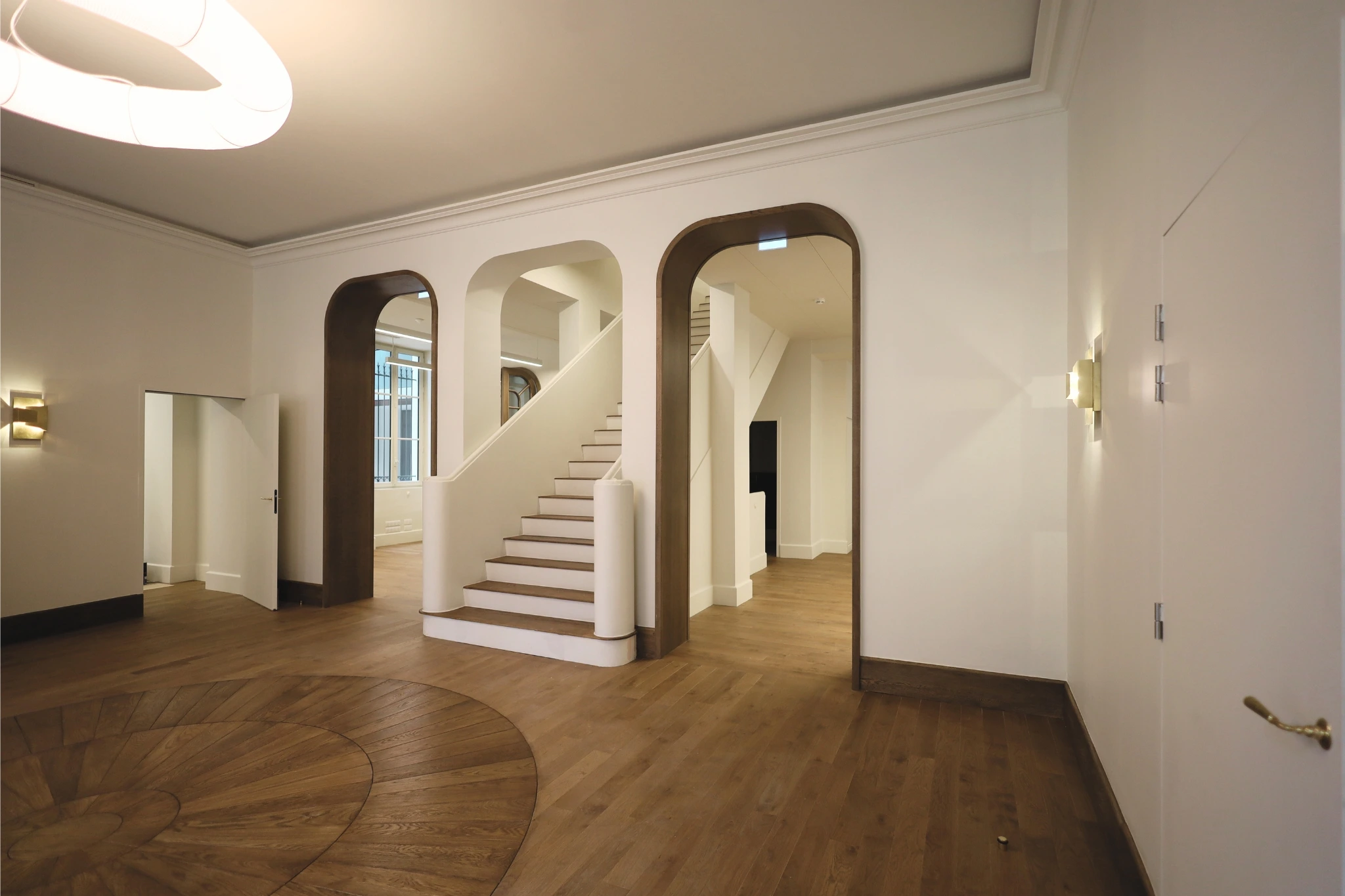 Pose de parquet dans un appartement à Paris. 