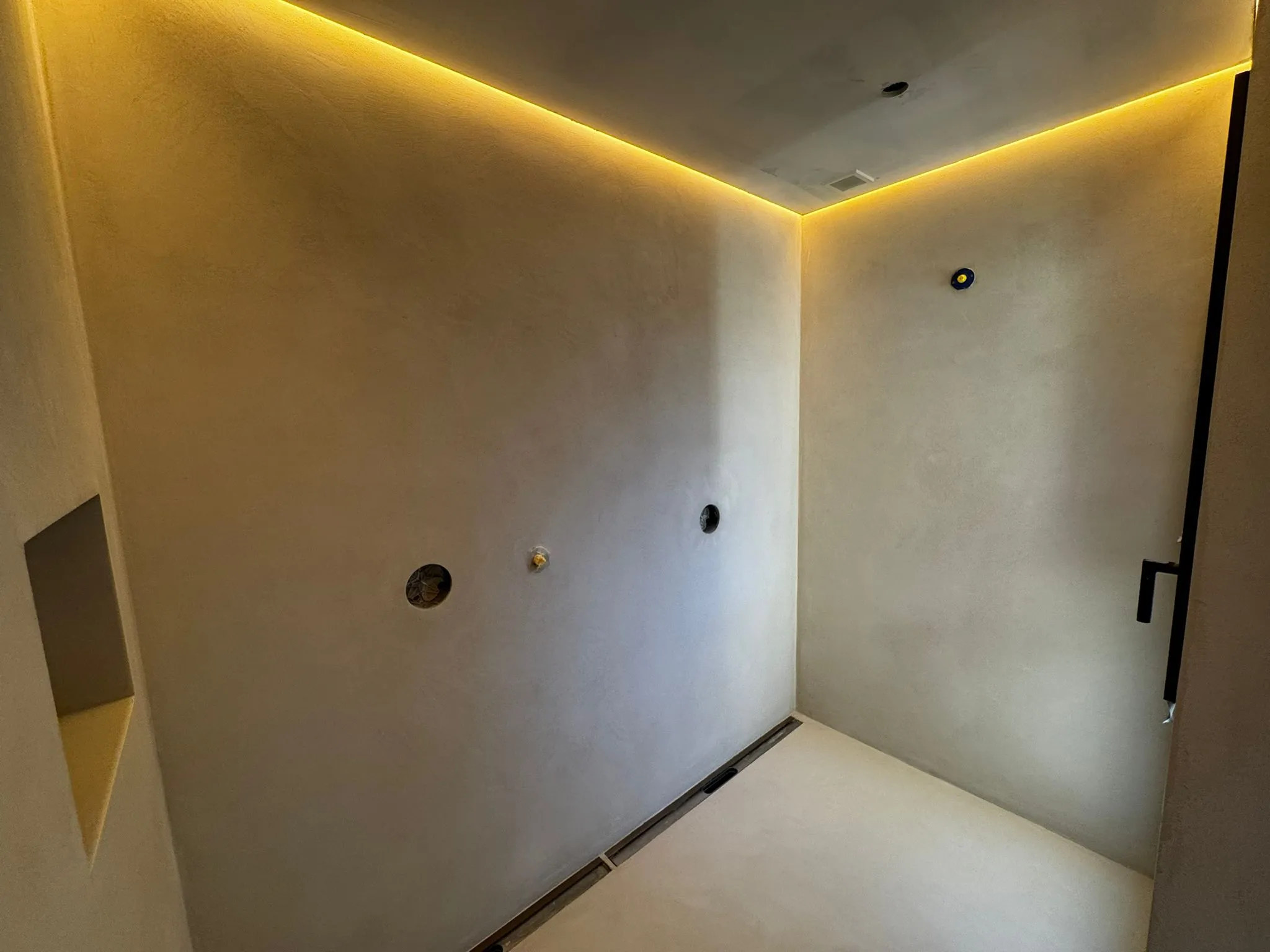 Brokkr-entreprise-beton-cire-paris