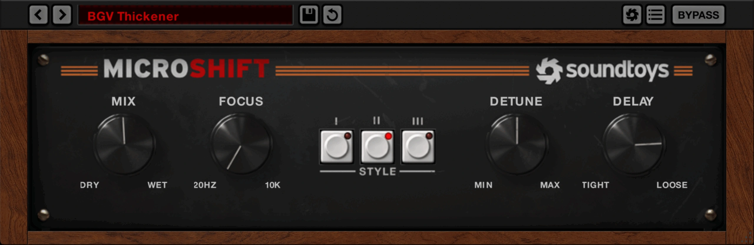 Full Soundtoys MicroShift interface with Mix, Focus, Detune, Delay and three style buttons