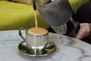 Ready-mixed espresso martini at the touch of a button