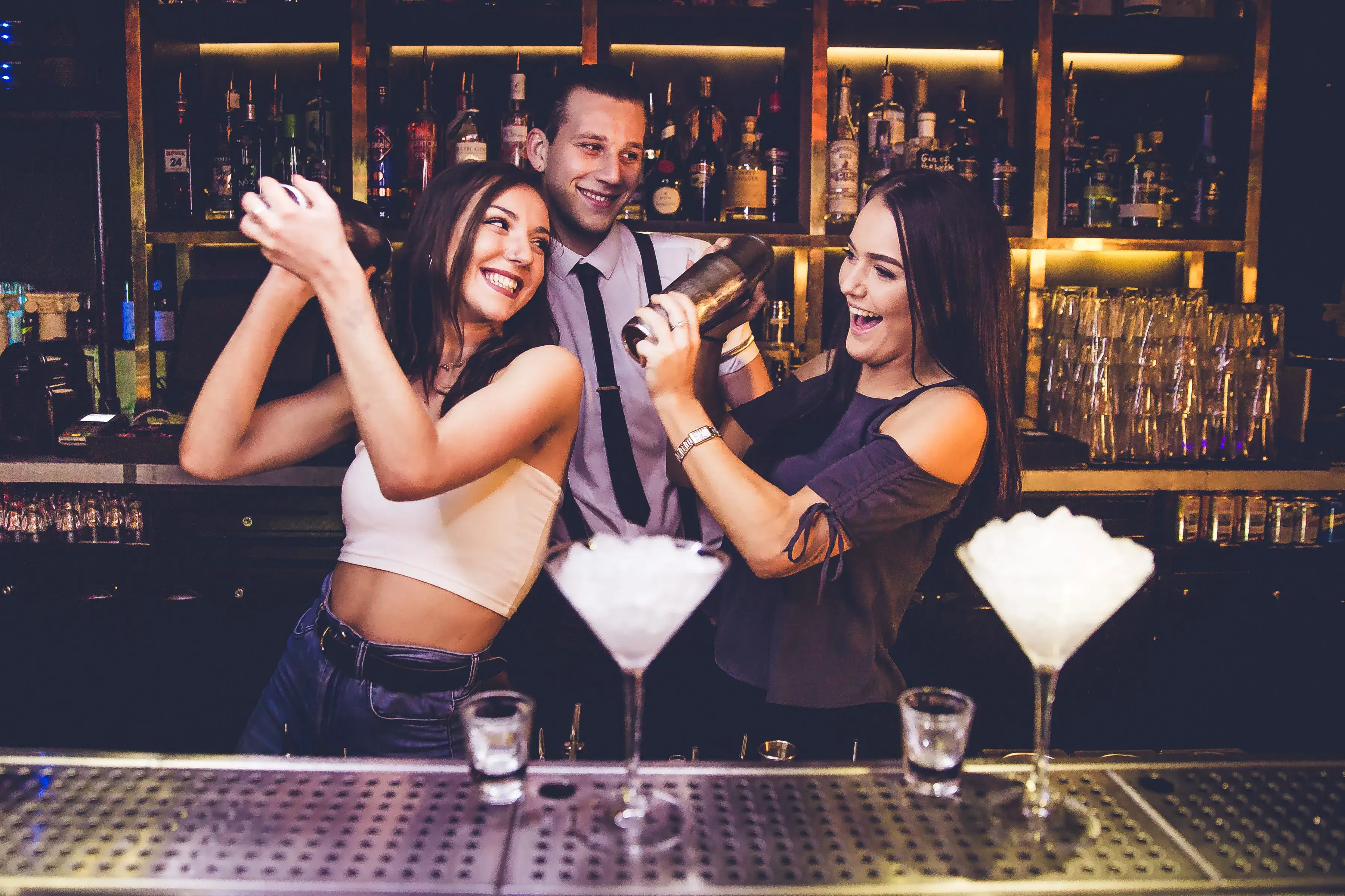 Learn How to Make Cocktails