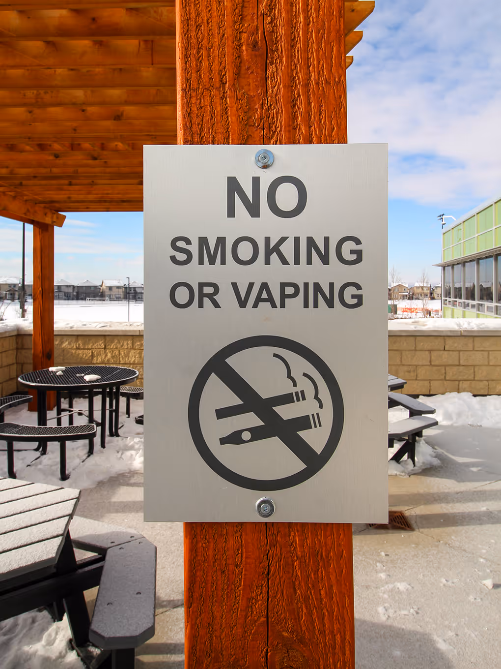 custom outdoor brushed aluminum "no smoking or vaping" sign