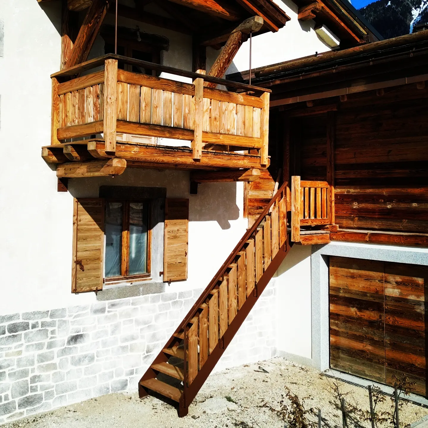 Escalier Bois Métal Extérieur