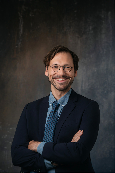 Dr. Daniel Wilson