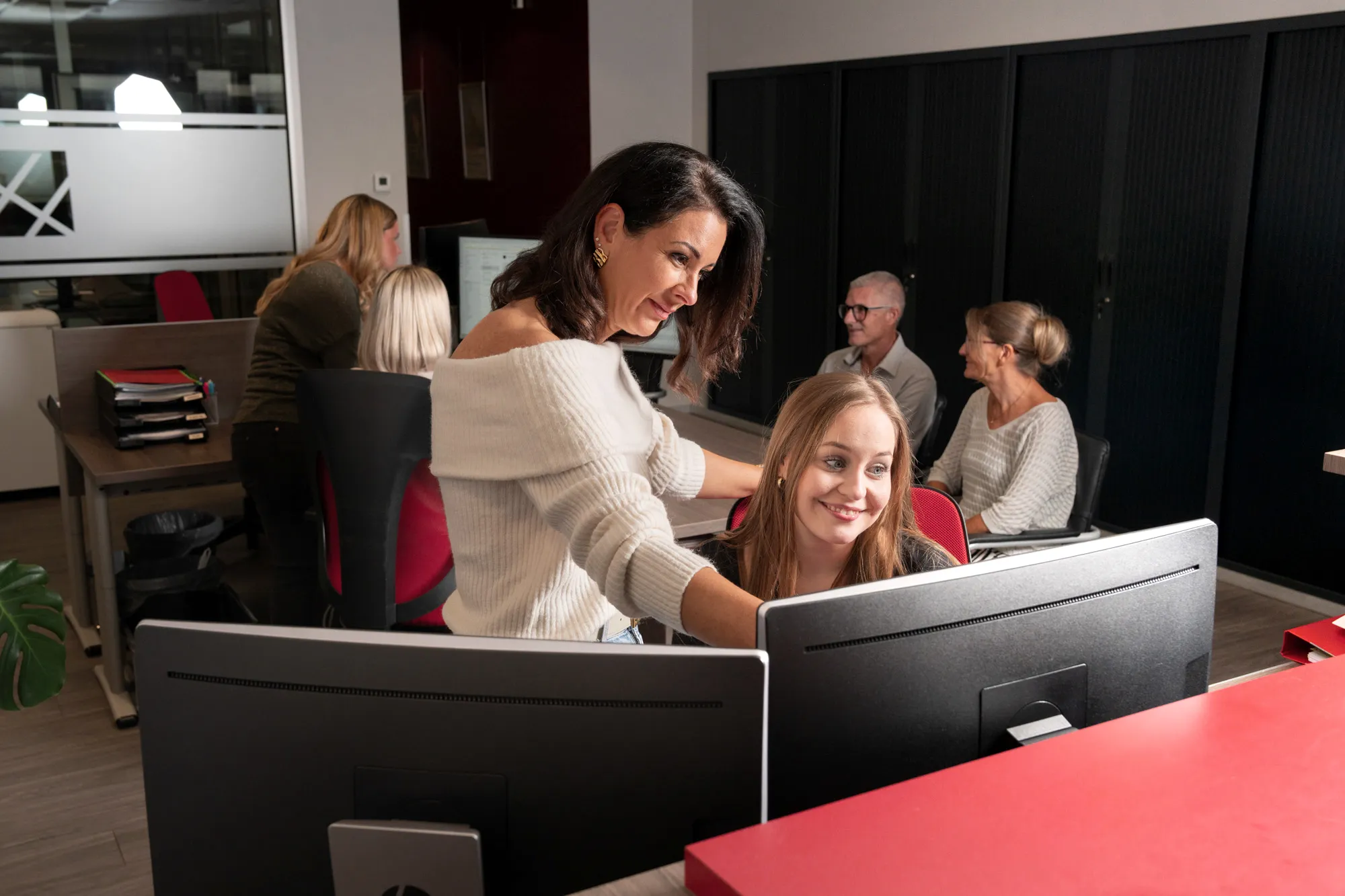 Giving instruction to Employee