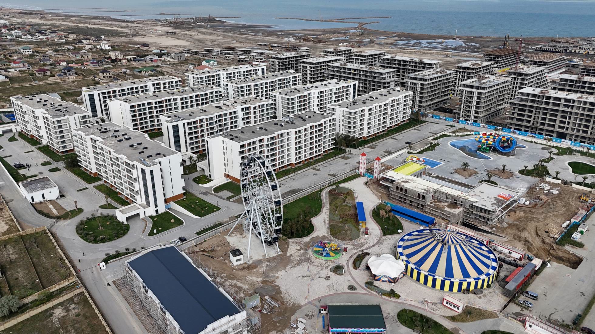 Modern Sea Breeze residential architecture and amenities