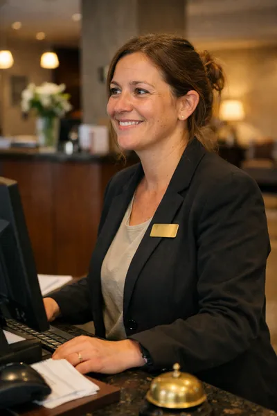 Candidate for front desk and reception – professional guest service expert in our database.