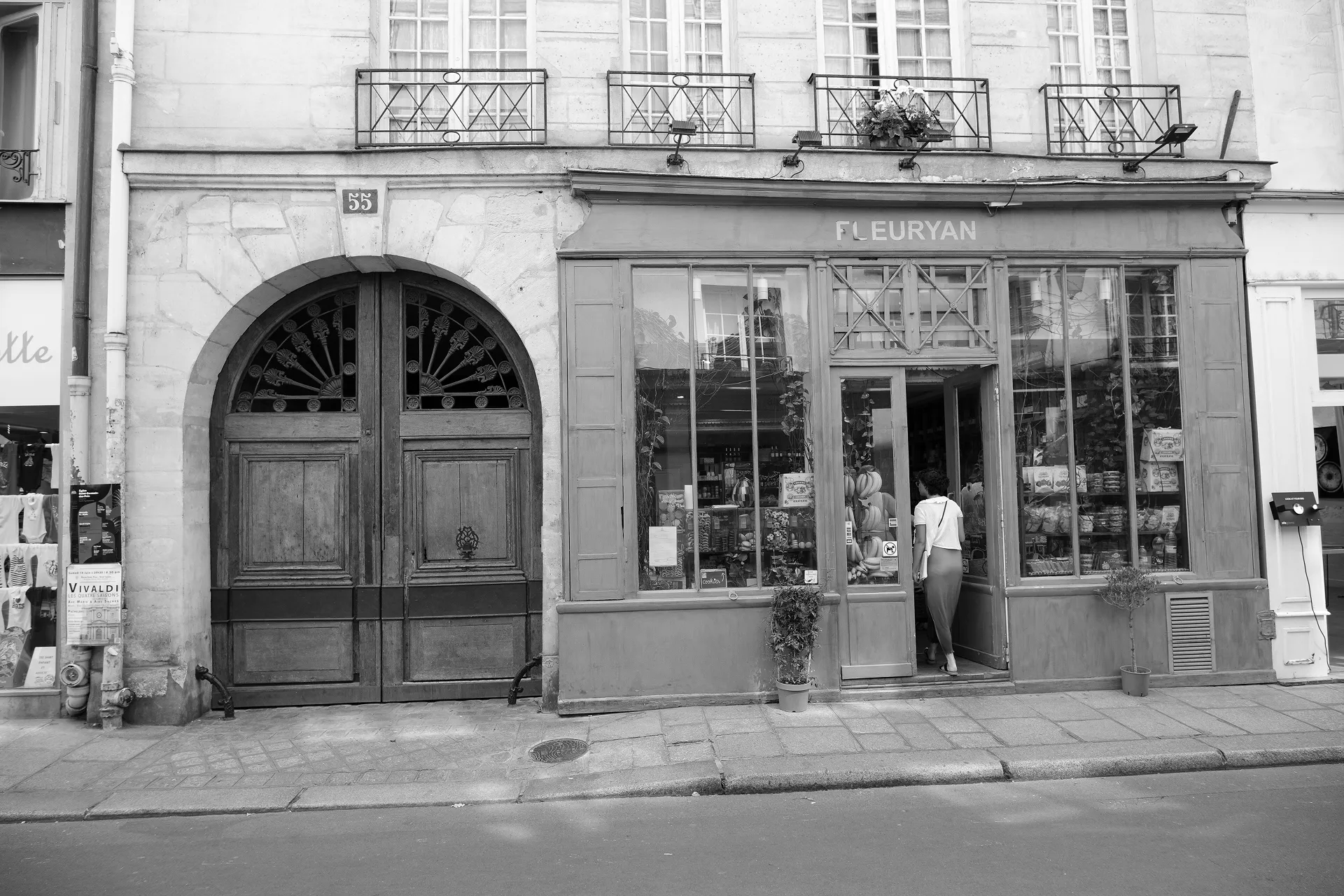 FLEURYAN, June 2025 Paris