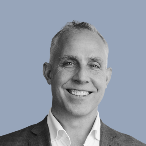 Leon-Gerard Vandenberg photo