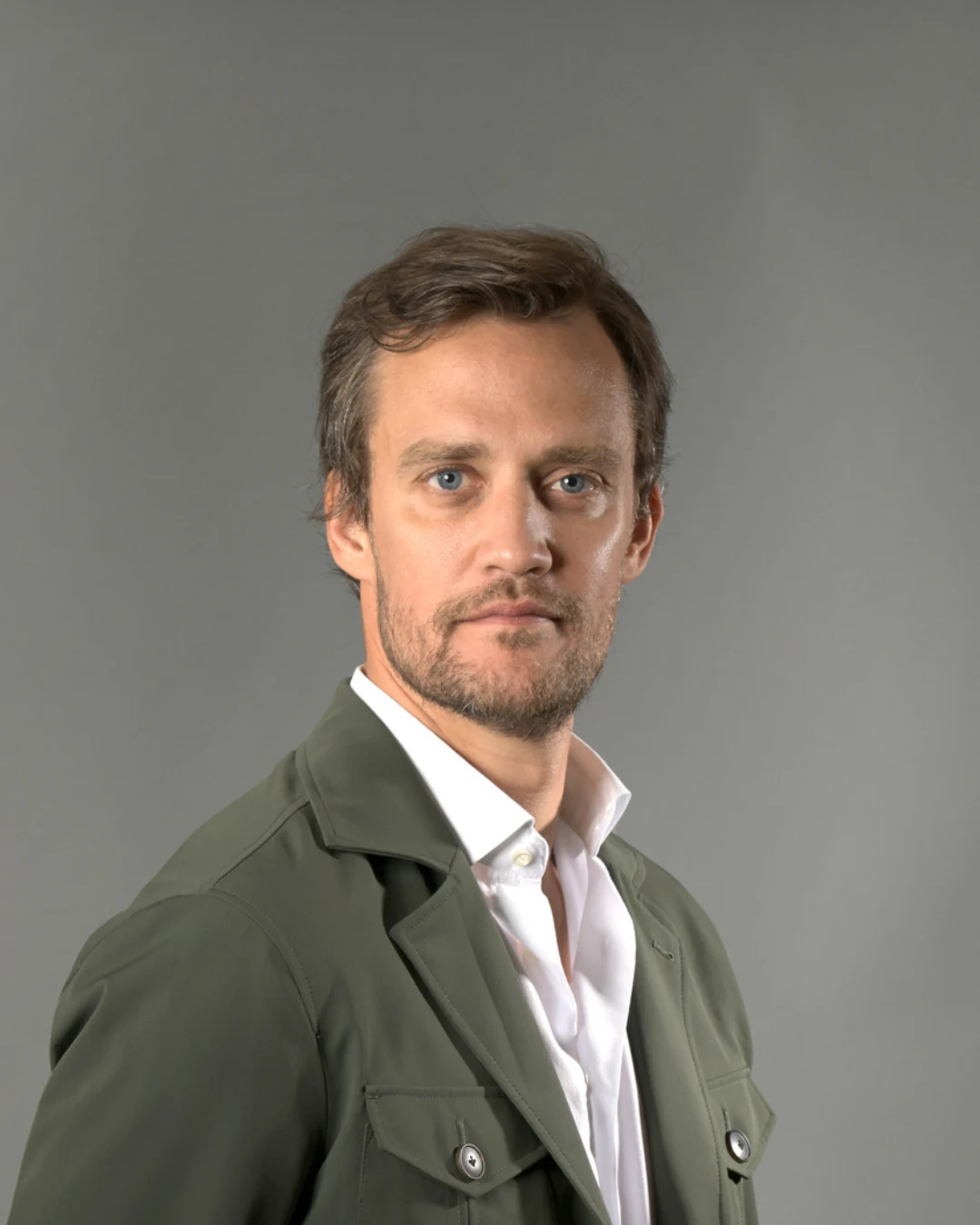 Portrait de face de Cyril de Bavier