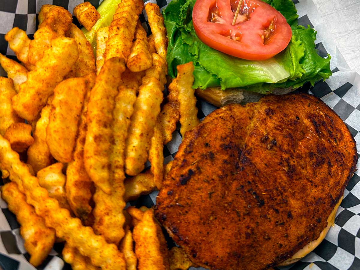 Griilled or Blackended chicken sandwich with  lettuce, tomato & chipotle mayo.