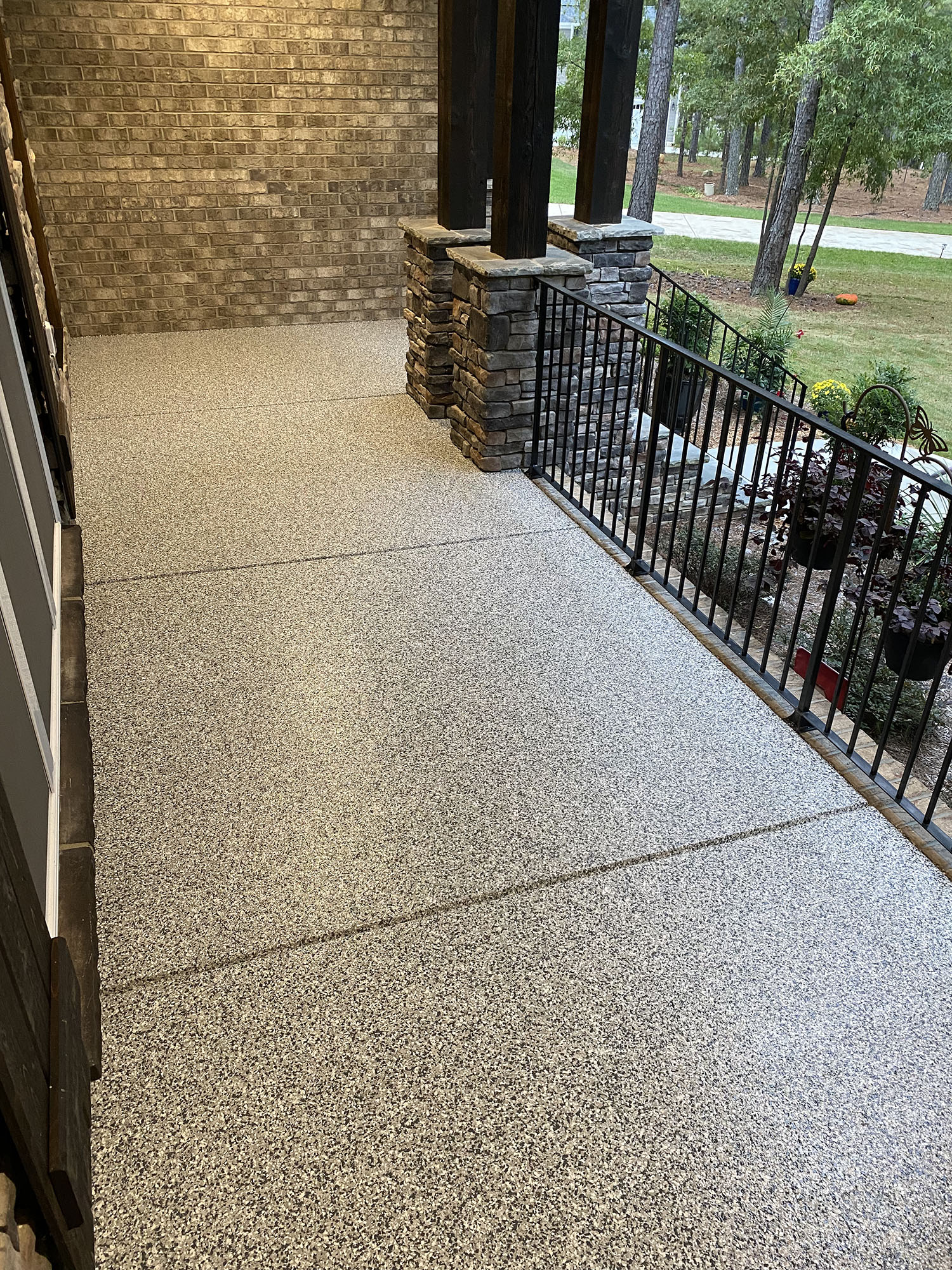 titan garage floors charlotte patio in epoxy flake finish

