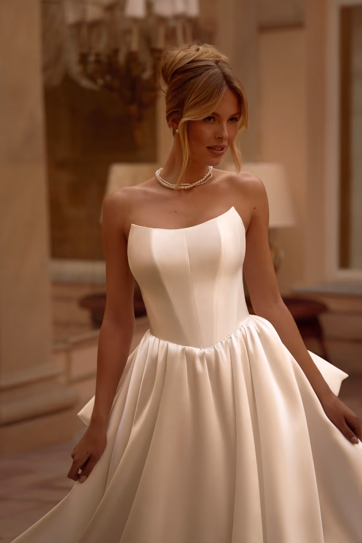 Brautkleid im Elana Atelier in Gaggenau-Oberweier nahe Karlsruhe