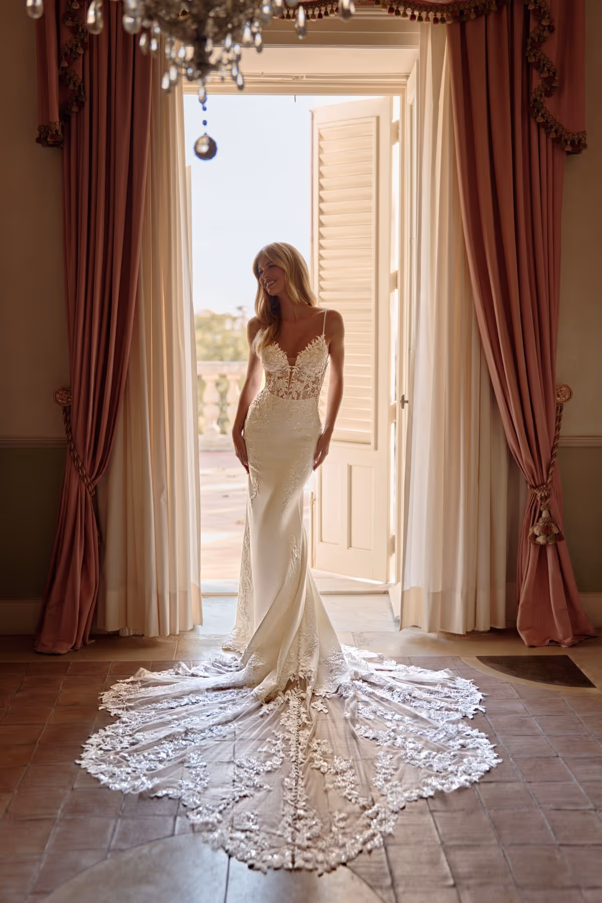 Brautkleid TEMPERANCE als Inspiration für eine Hochzeit in Rastatt