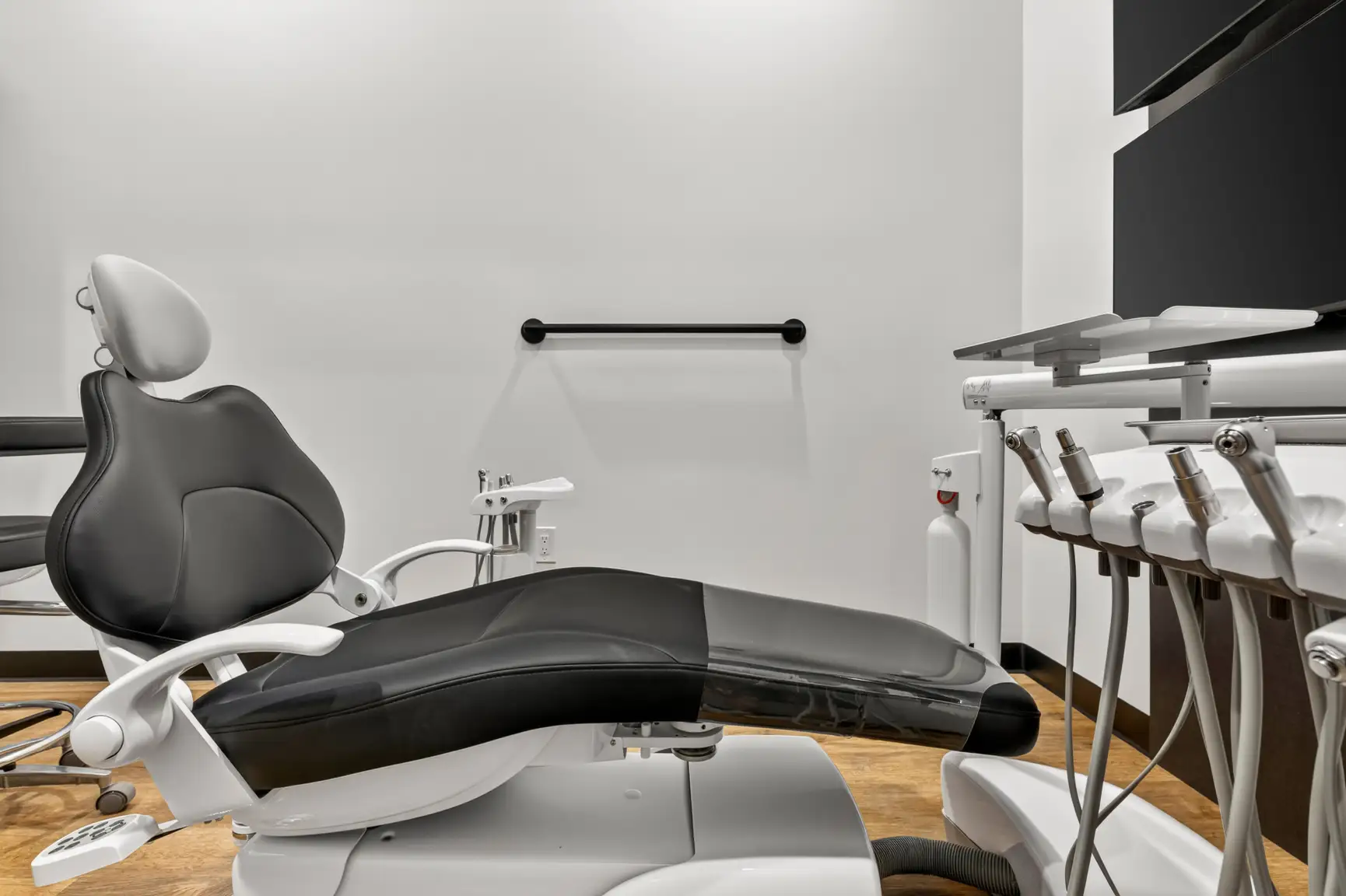 Fang Dental Studio office in Monrovia, CA