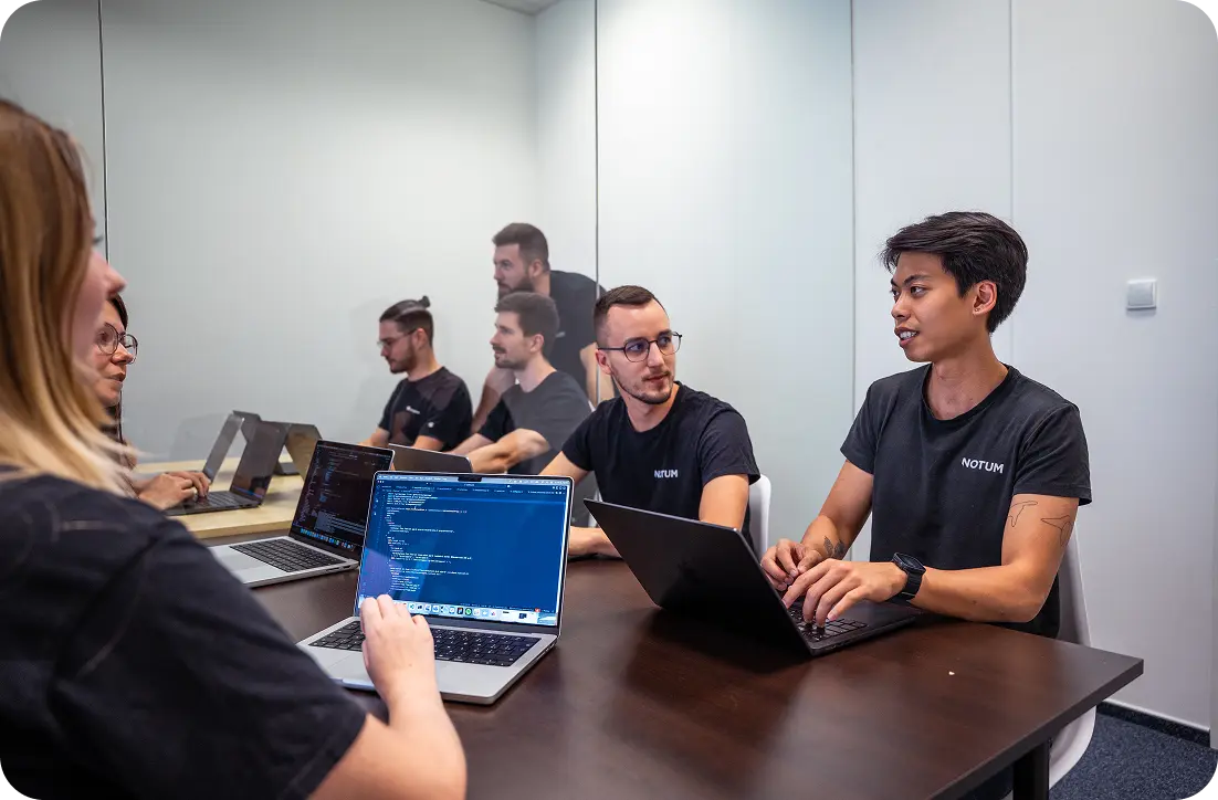 Notum team during meeting