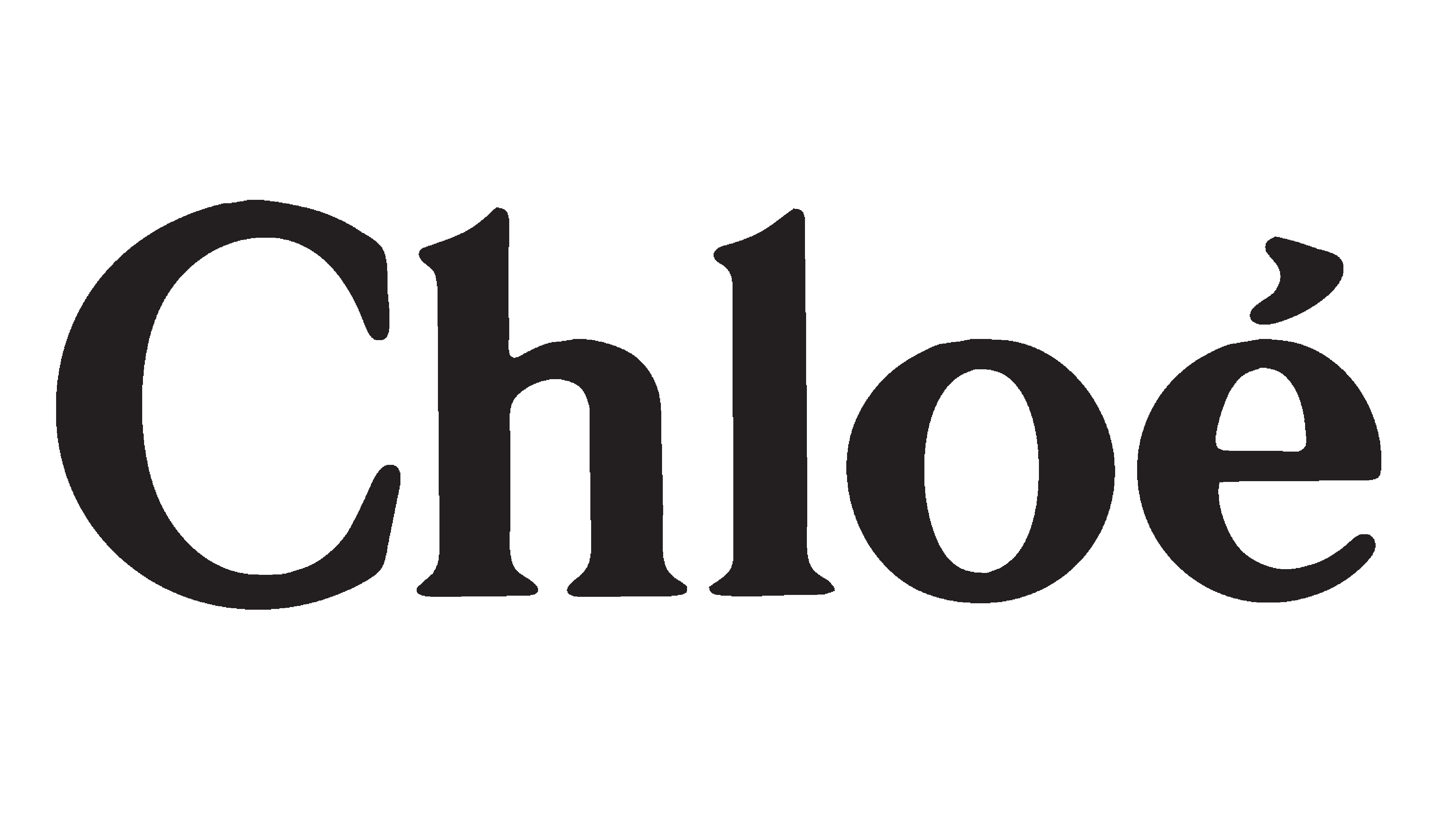 Chloé brand name written in black serif font with an acute accent on the letter e.