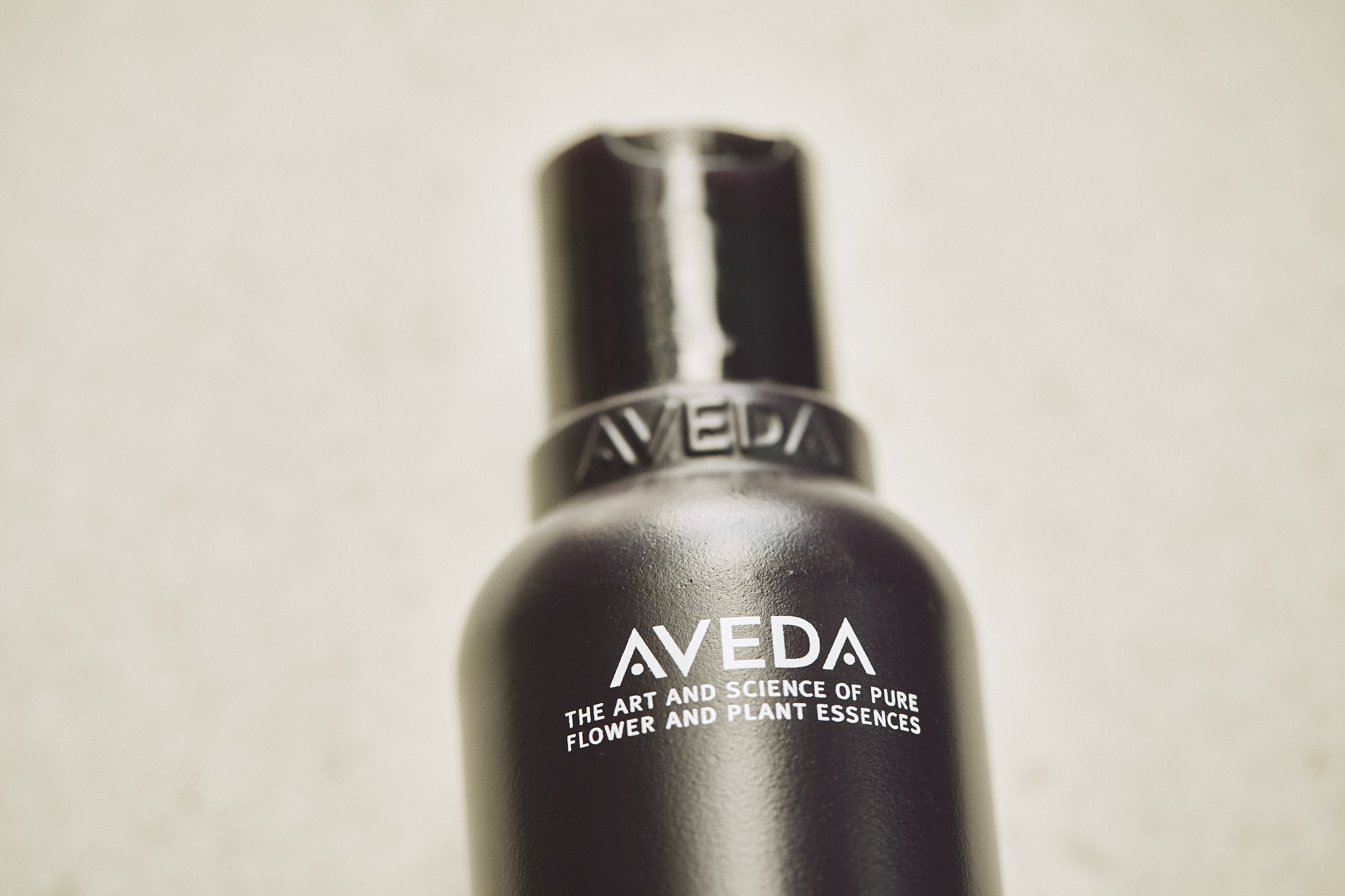 Invati Advanced™ products from Aveda: sustainable, reusable and environmentally friendly cosmetic products.
