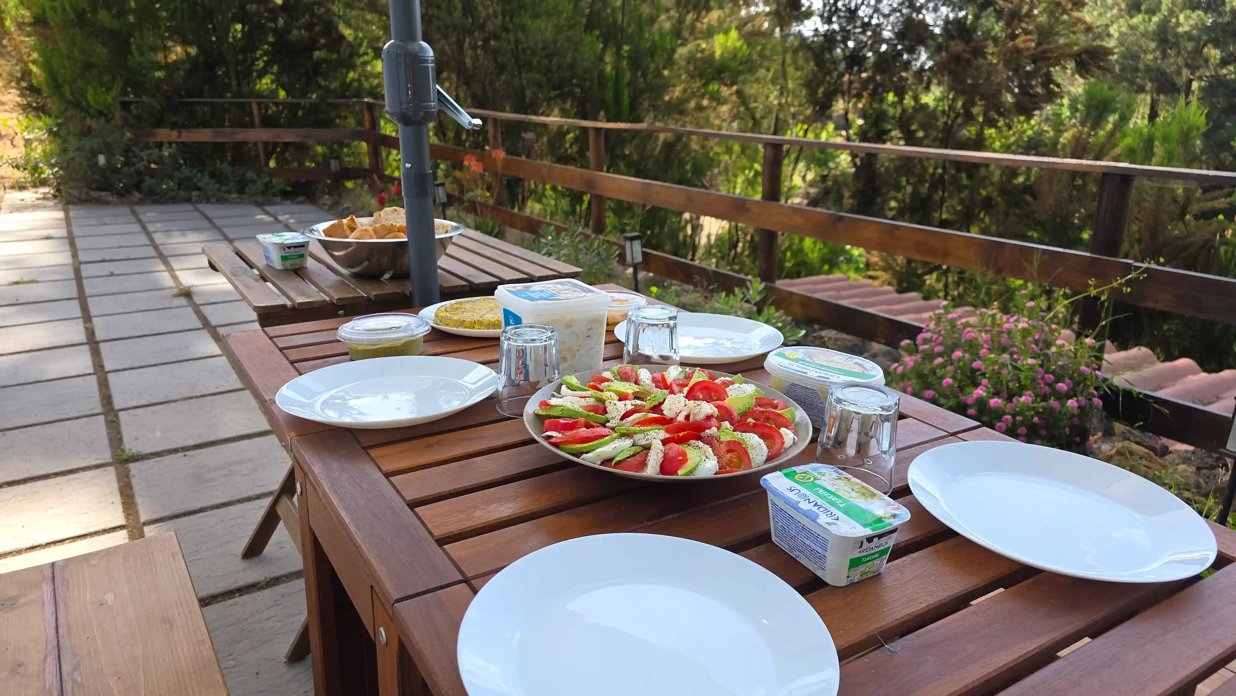 Terrasse der Finca Valerio mit gemütlichem Außenbereich