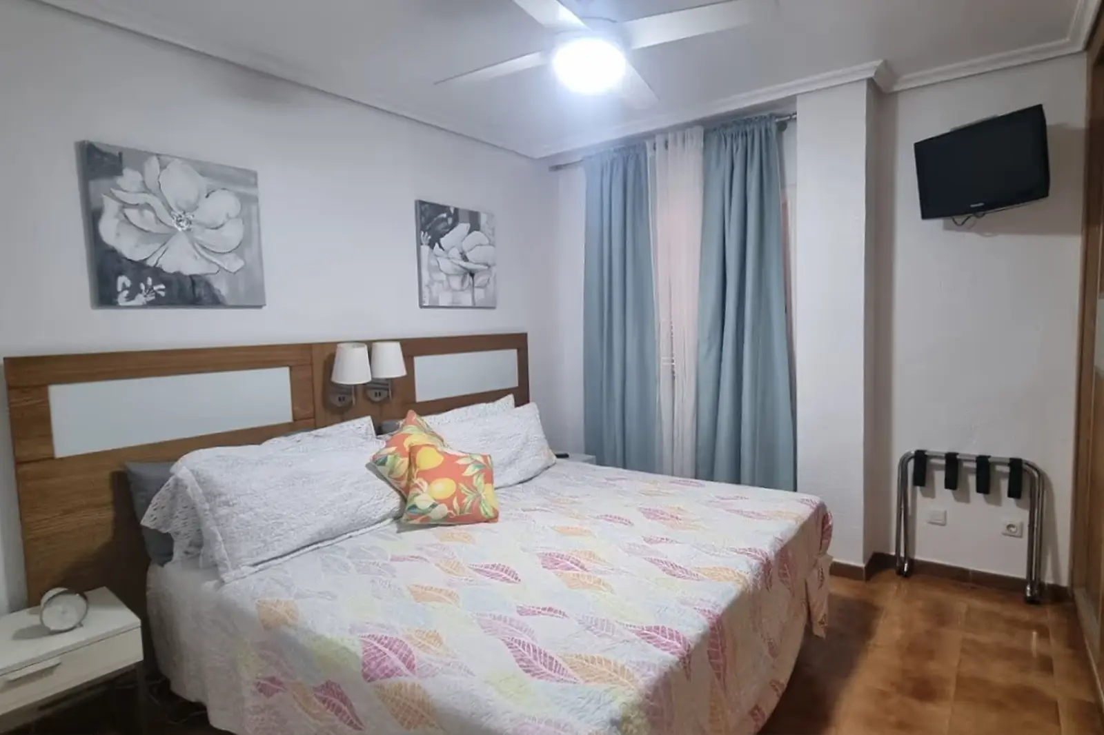 Zweites Schlafzimmer aus anderer Perspektive
