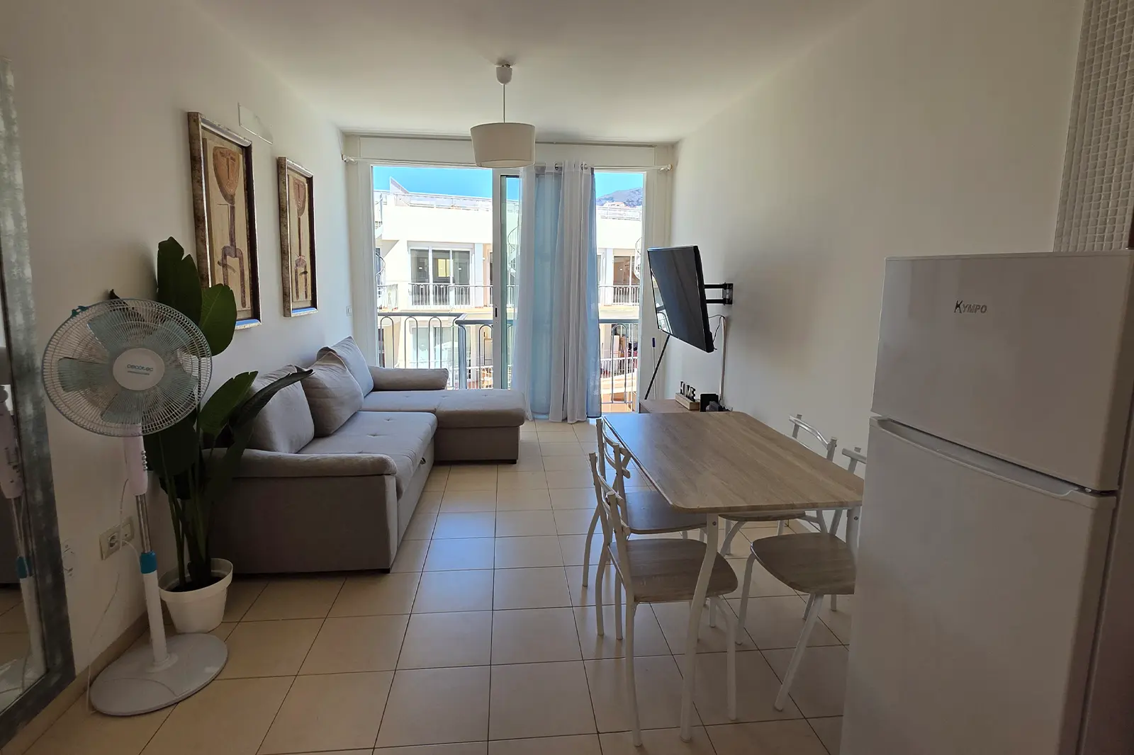 Wohn- und Esszimmer des Apartments