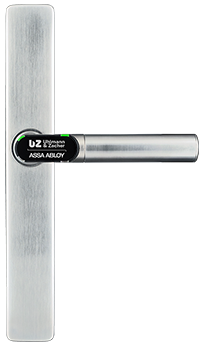 Zilverkleurige deurklink met langwerpige basisplaat en zwart label met witte tekst U2 Urban Zinc Design ASSA ABLOY.